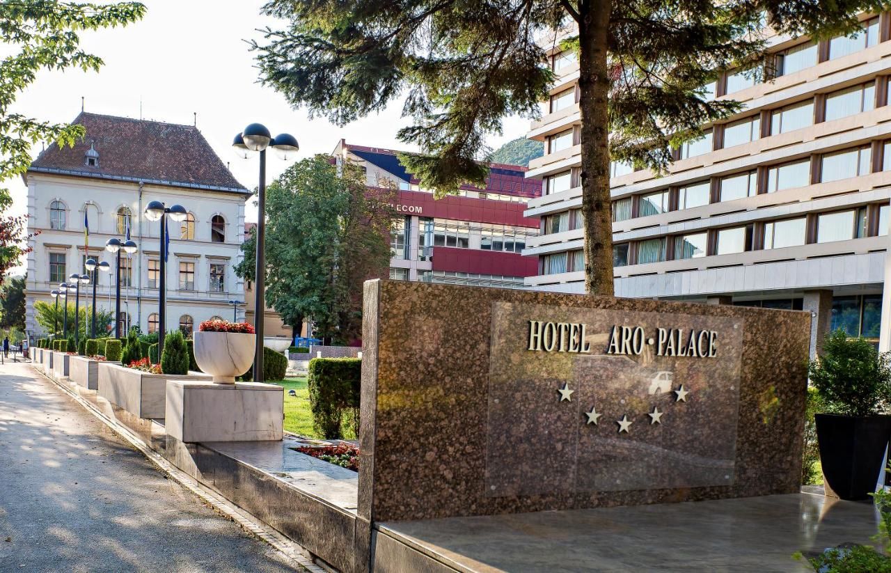 Отель Hotel Aro Palace Брашов-4