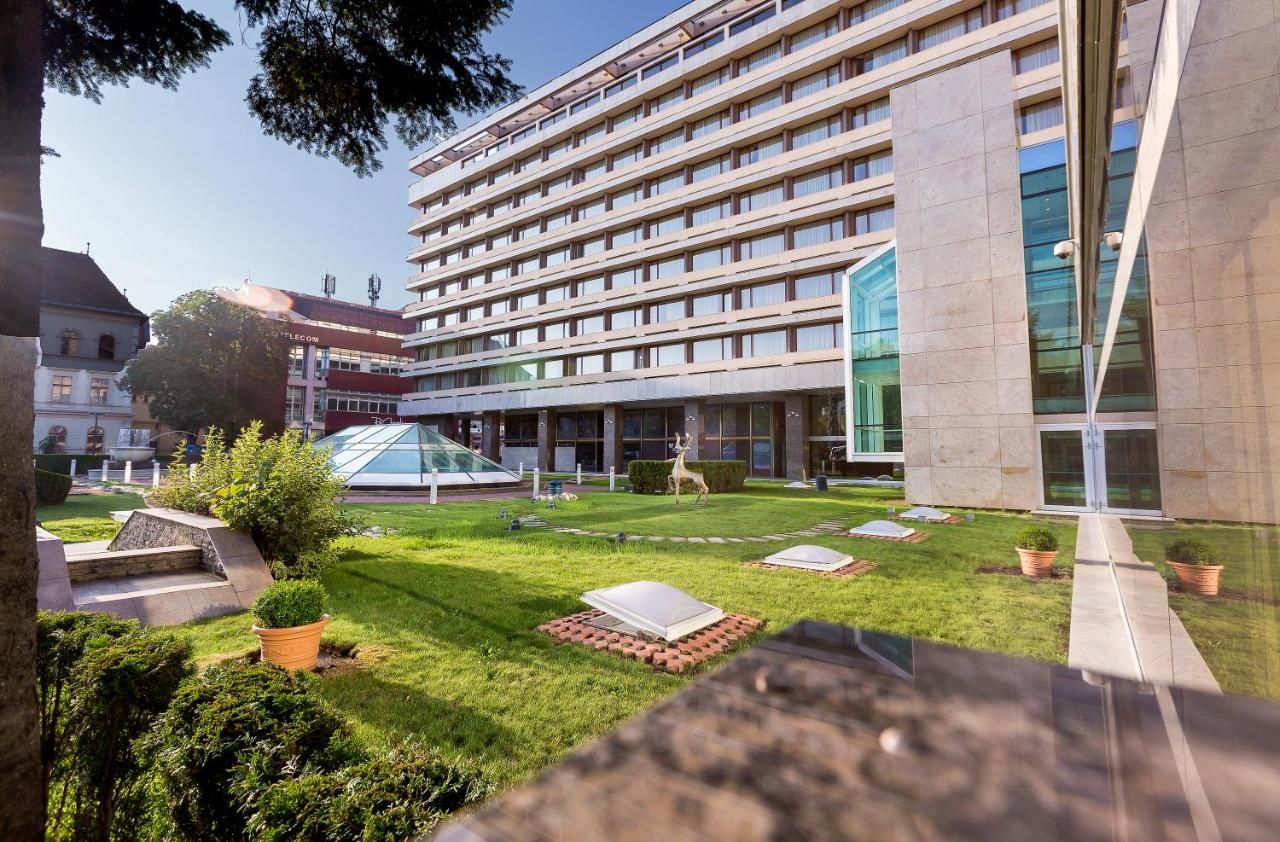 Отель Hotel Aro Palace Брашов-13