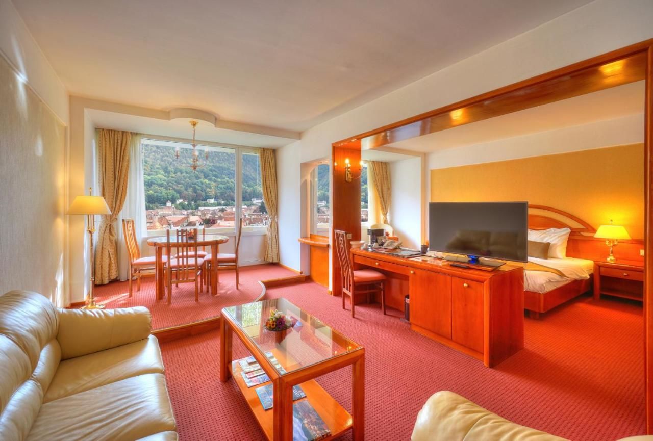 Отель Hotel Aro Palace Брашов-19