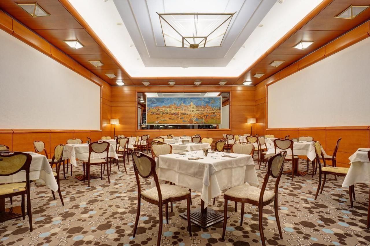 Отель Hotel Aro Palace Брашов-42