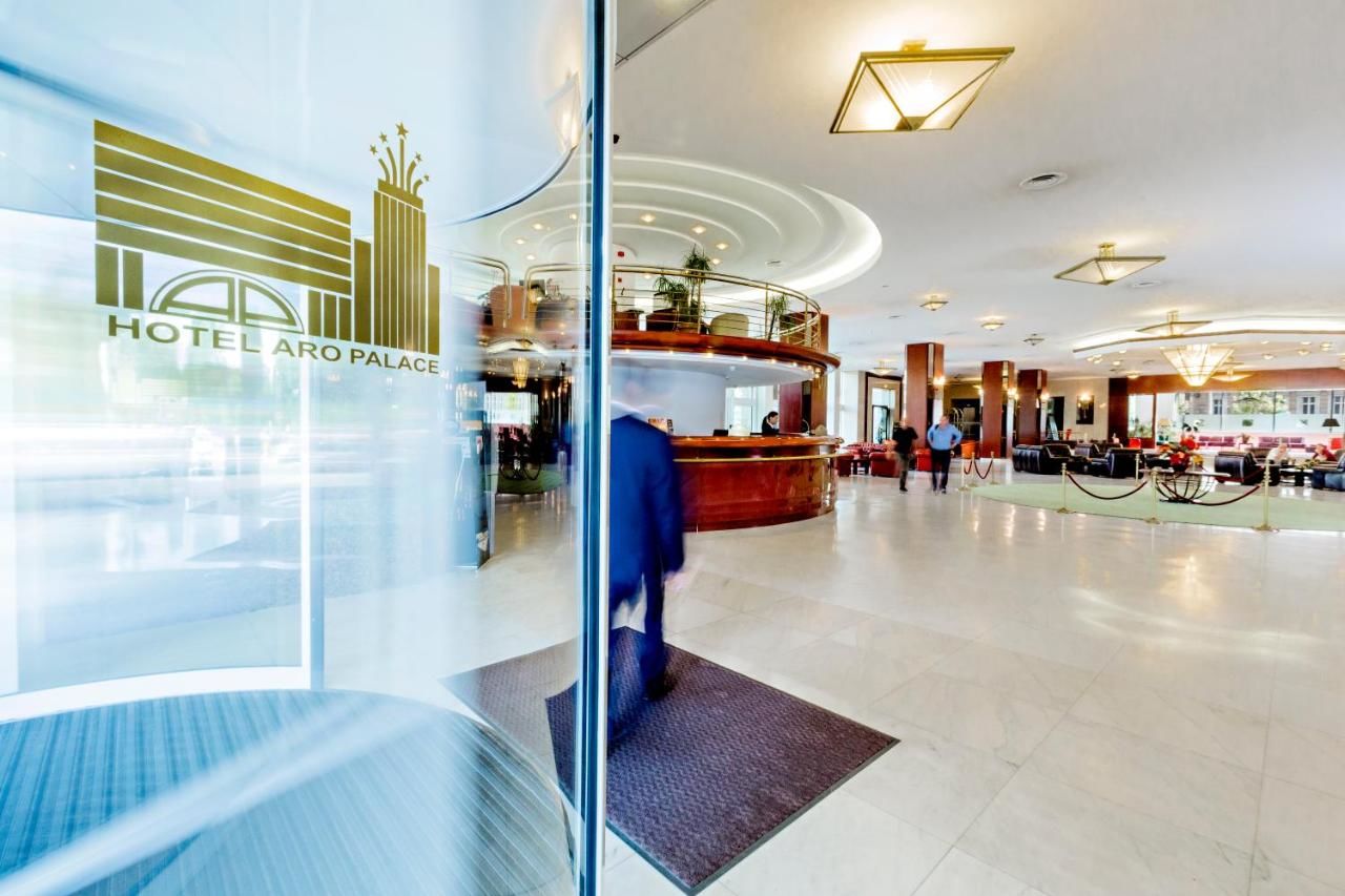 Отель Hotel Aro Palace Брашов-48