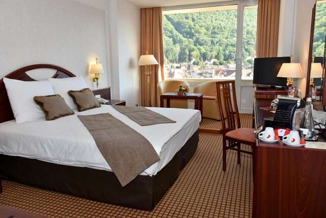 Отель Hotel Aro Palace Брашов-27