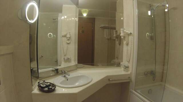 Отель Hotel Aro Palace Брашов-31