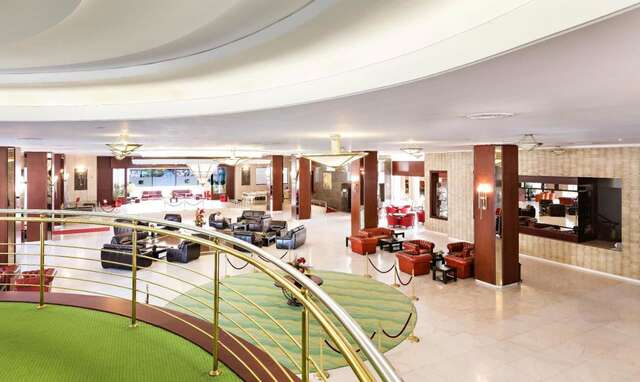 Отель Hotel Aro Palace Брашов-45